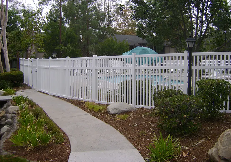 Glass Fencing South Orange County