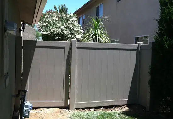 Vinyl Motorized Gate