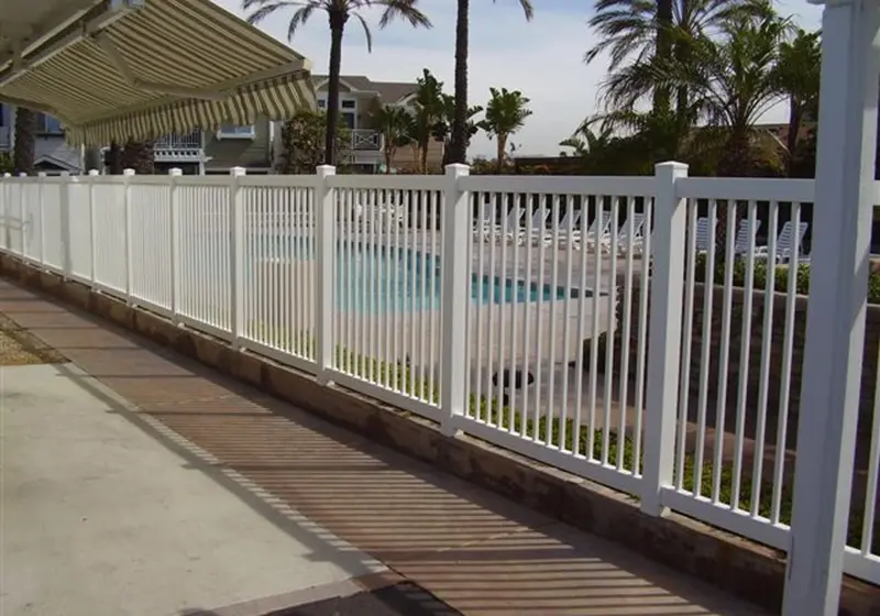 Swimming Pool Fencing