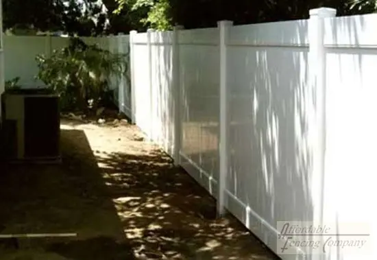 Backyard Aluminum Vinyl Fencing Installation for Garden