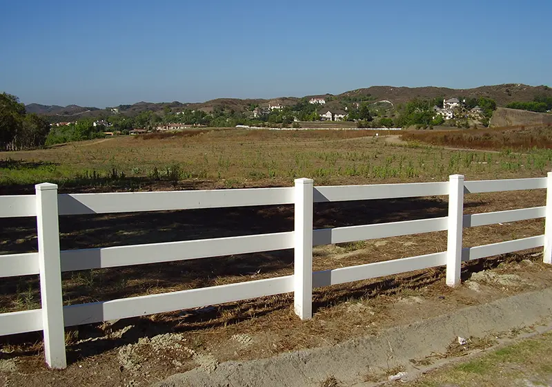 Vinyl Pool Fencing