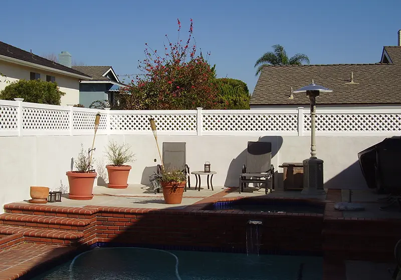 Vinyl Pool Fencing