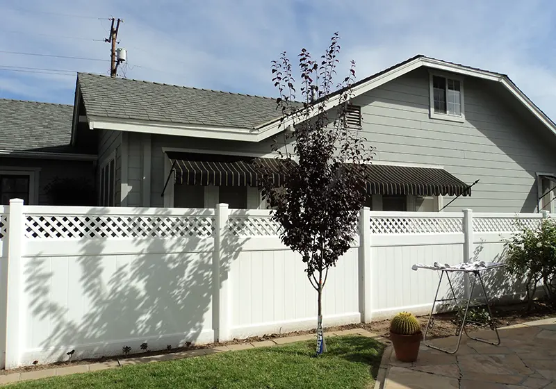 Vinyl Pool Fencing