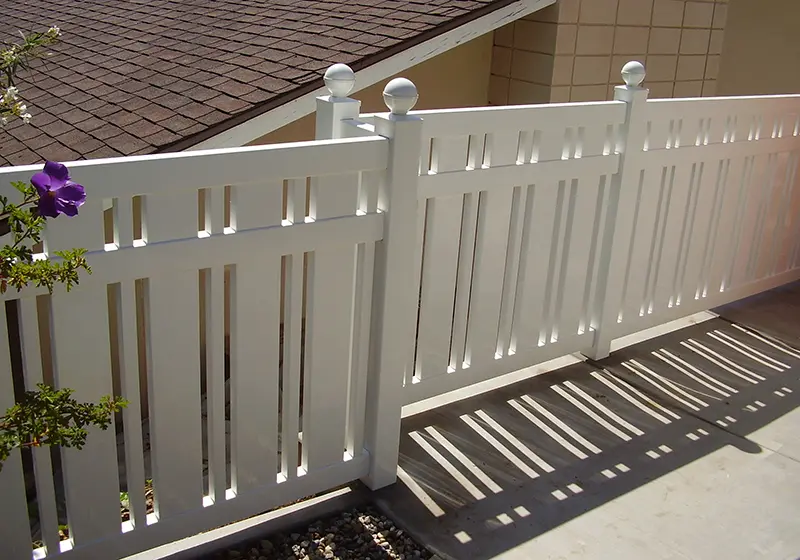 Vinyl Pool Fencing