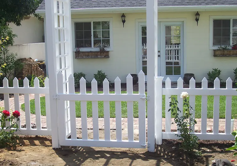 Affordable Vinyl Fences & Gates