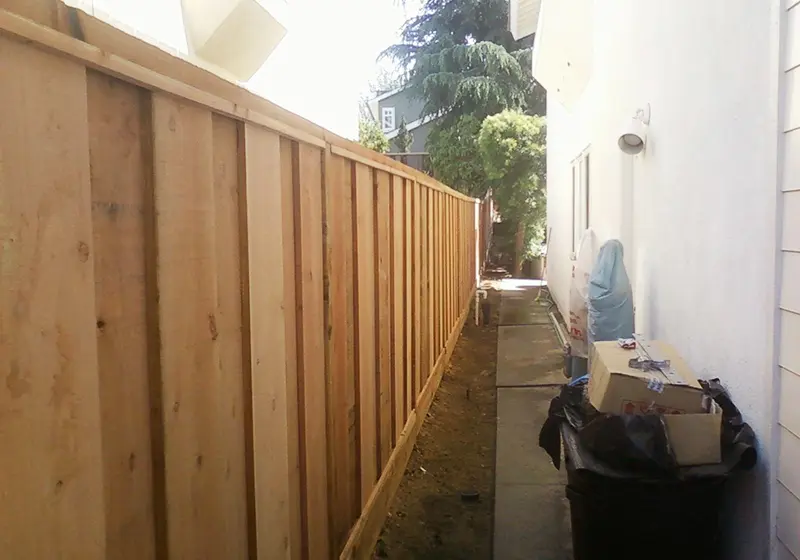 Wood Picket Fencing